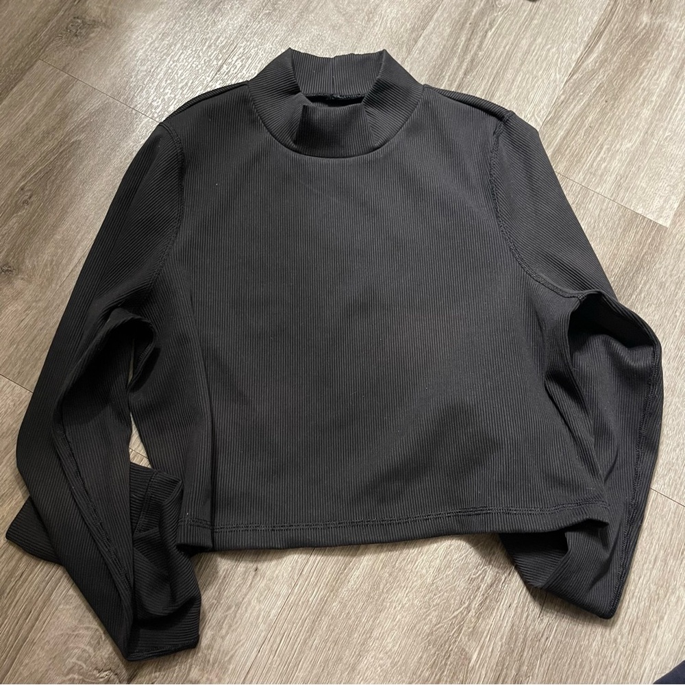 black aerie turtle neck